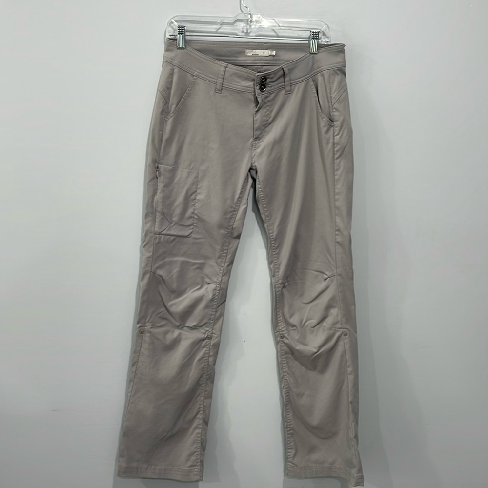 Prana nylon hiking pants size 8 women’s light gray roll up to Capri